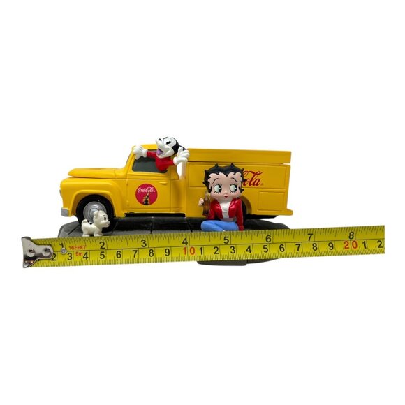 2000 Coca-Cola Betty Boop 1956 Yellow BoxTruck Figurine Decor Pudgy Vandor - Picture 2 of 16